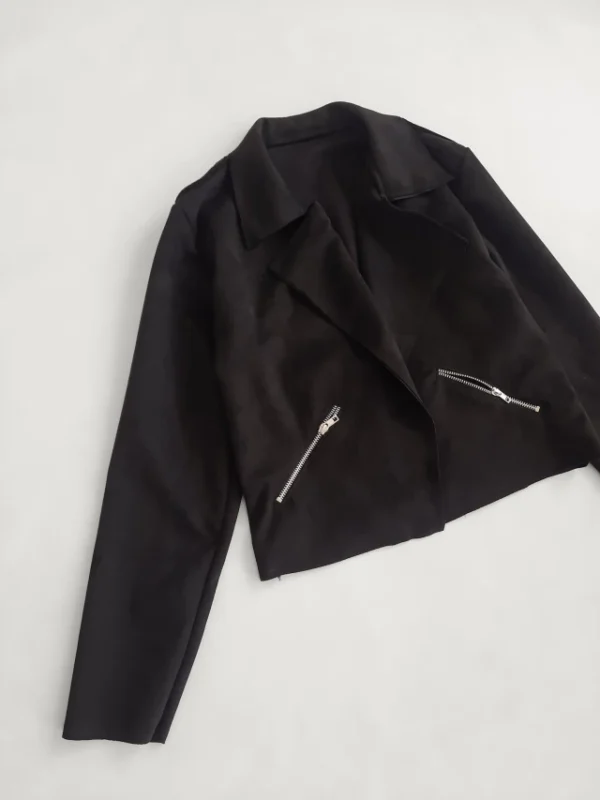 16-20241022_110901-199489829dd6036a2517297351358227-640-0 Chaqueta Cipher