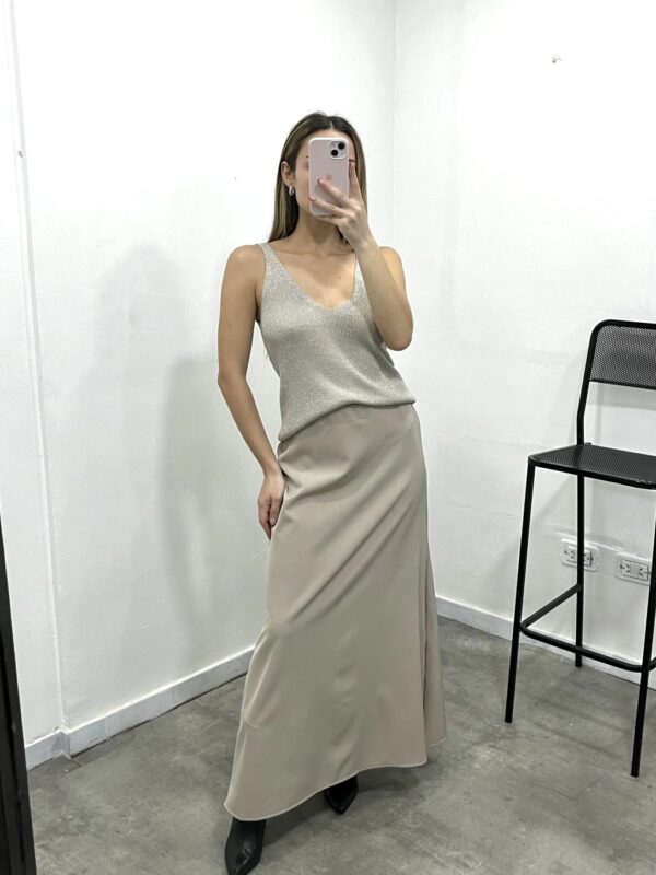 2025/05/1000333301.jpg Falda Cory