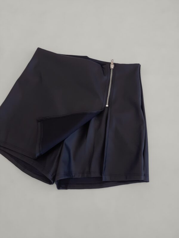 2025/05/1000338938-scaled.jpg Skort Zip