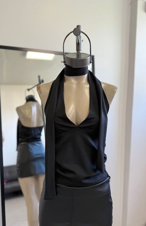 2025/08/1000890340-1.jpg Top corbatero