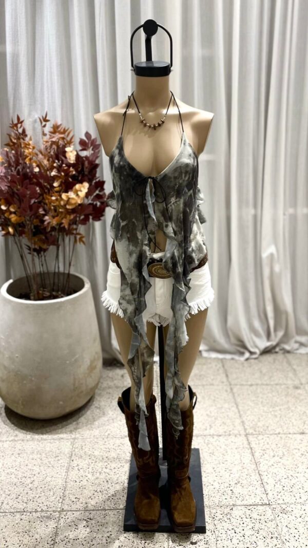 2025/10/1000993022-1.jpg Blusa Tiara